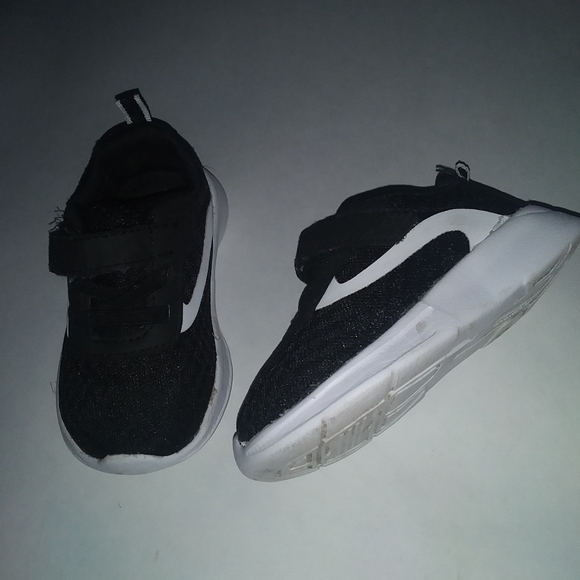 Shoes Baby Boy Black And White Velcro Shoes Poshmark